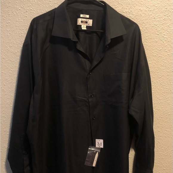 JOSEPH ABBOUD / Men’s Wear House Other - JOSEPH ABBOUD Black Men’s Ware House Shirt 18 neck 32 / 33 N.W.T. $ 35.00